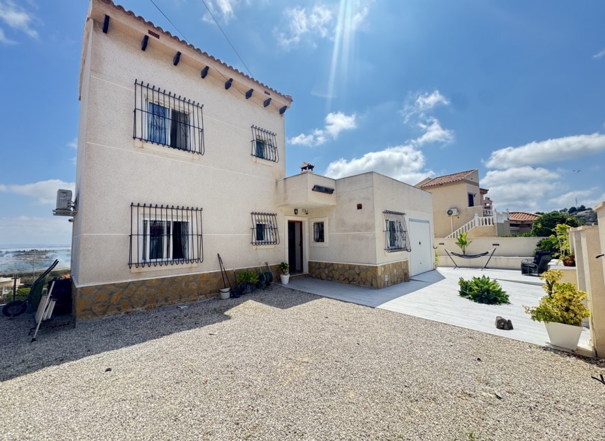 Re-Sale - Detached Villa - San Miguel de Salinas - Las Comunicaciones