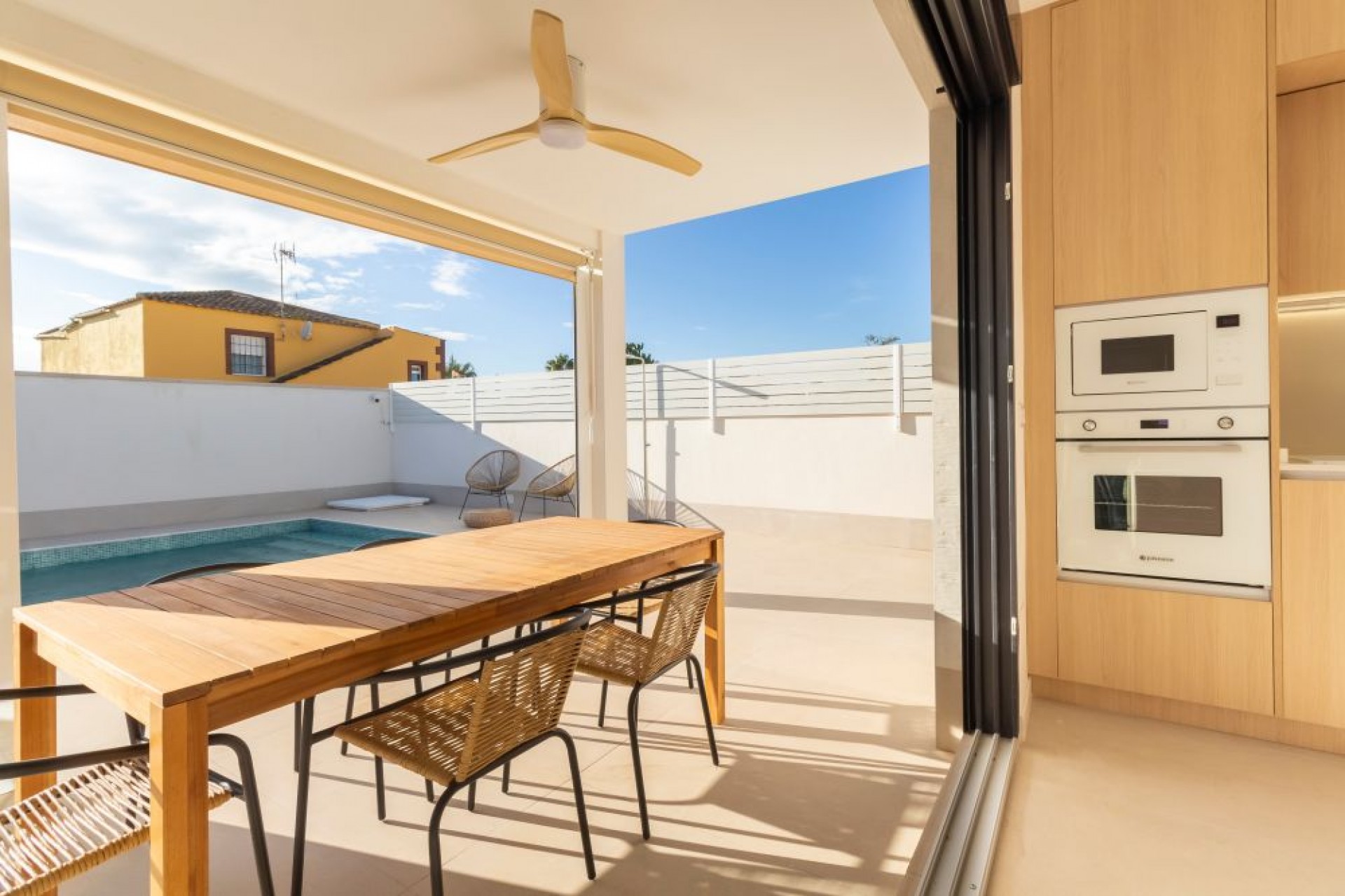 Re-Sale - Detached Villa - Torrevieja - El Chaparral