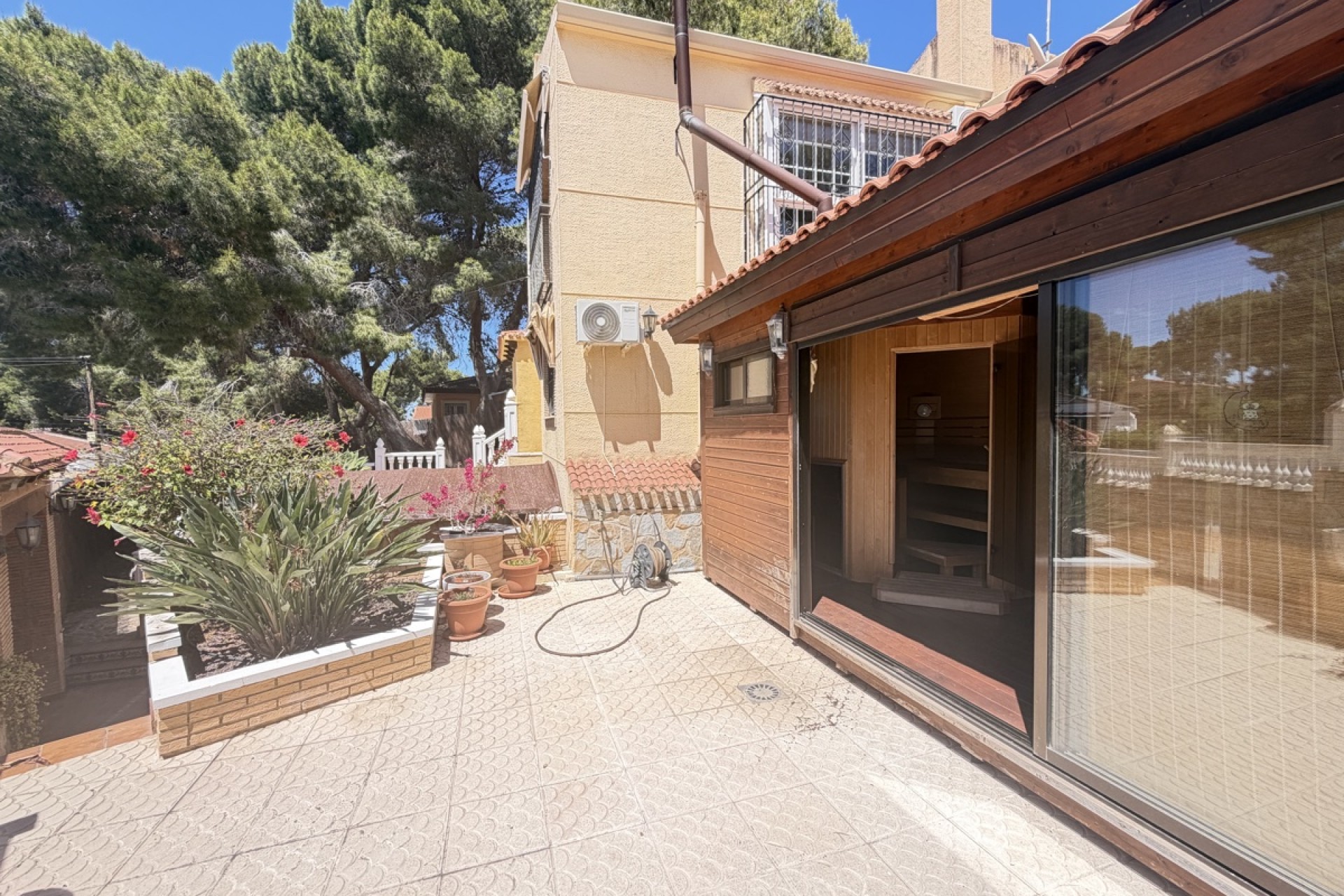 Re-Sale - Detached Villa - Torrevieja - Los Balcones