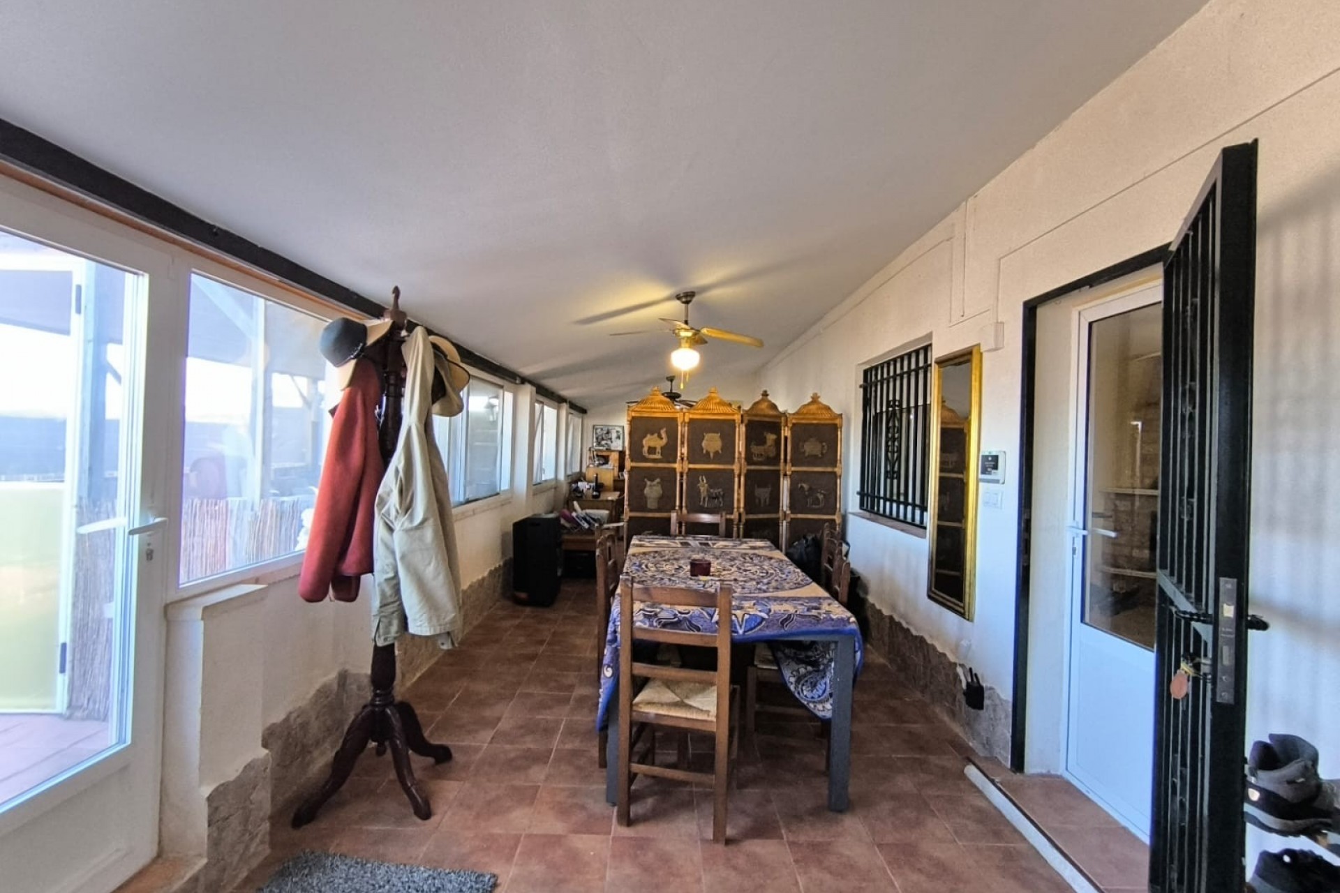 Re-Sale - Detached Villa - Villena - Rural location