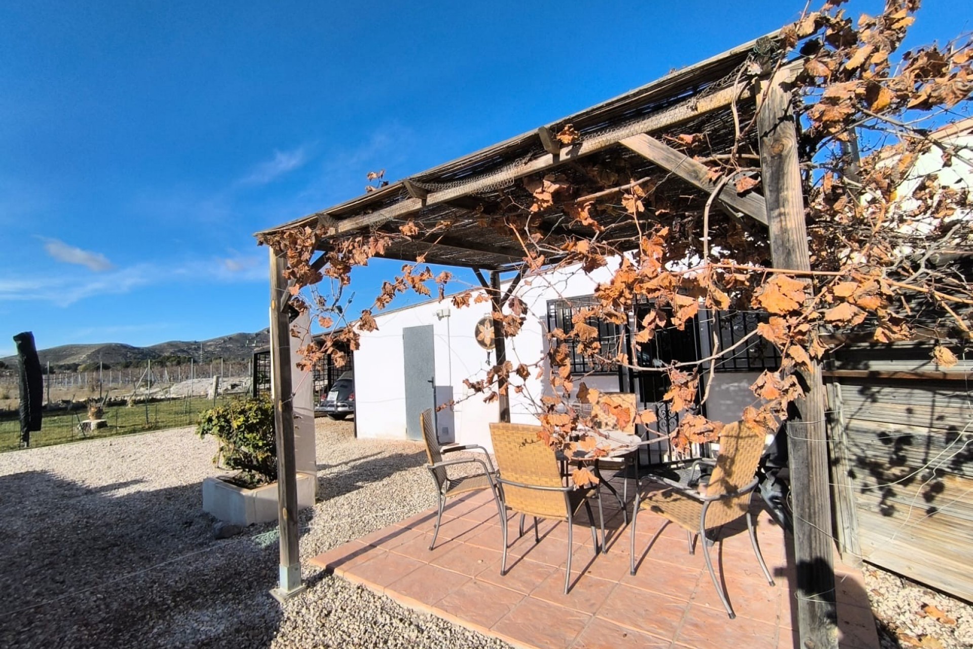 Re-Sale - Detached Villa - Villena - Rural location