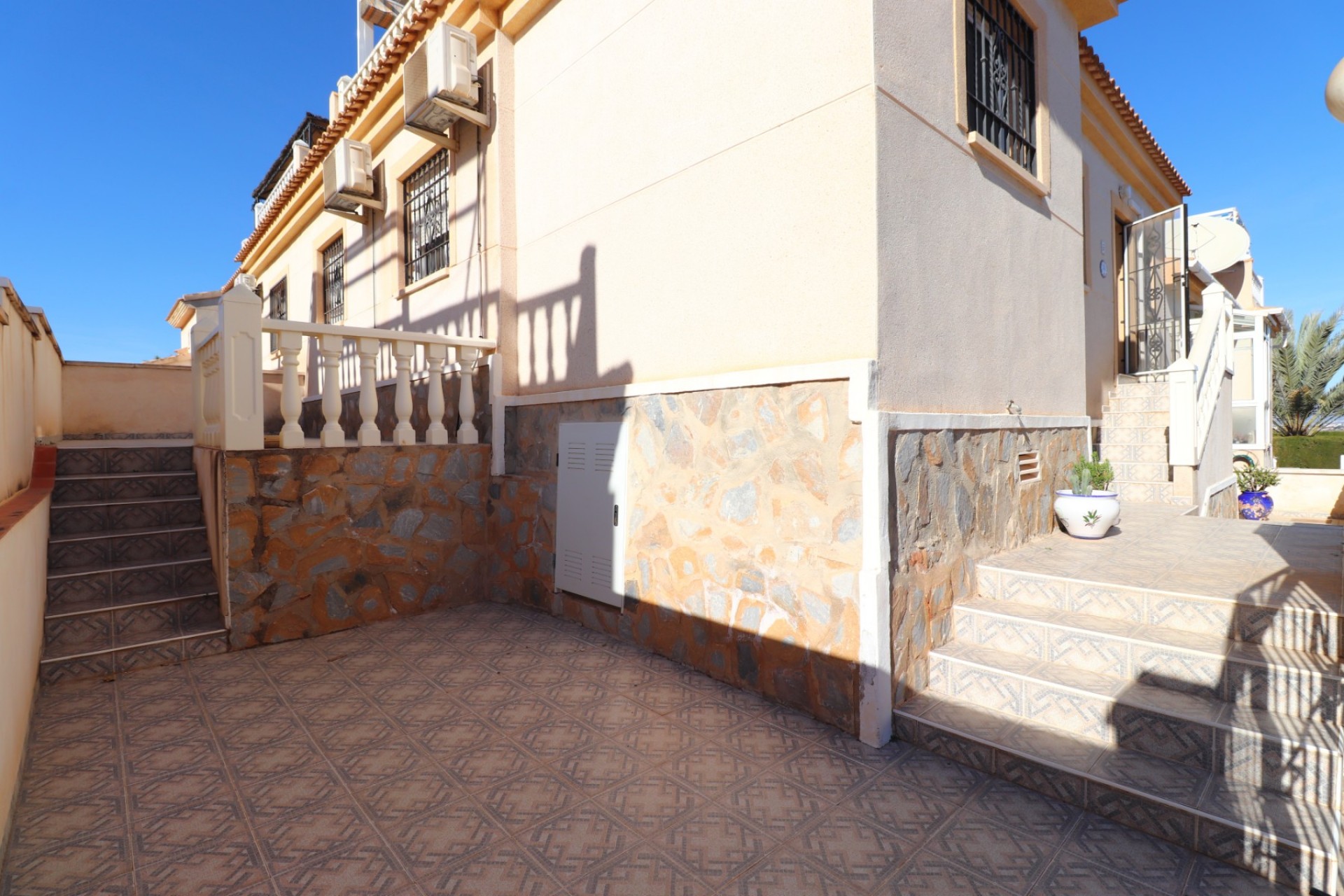 Re-Sale - Quad Villa - Benimar - Benimar II