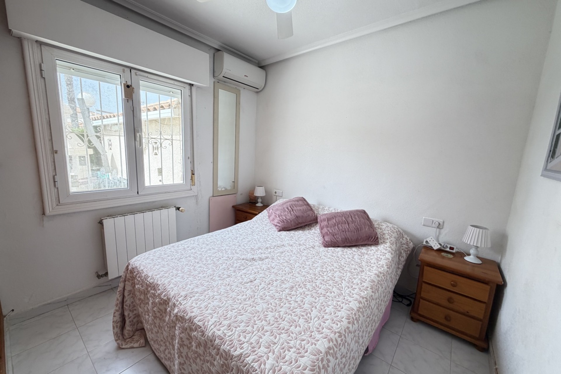 Re-Sale - Quad Villa - Orihuela Costa - La Florida