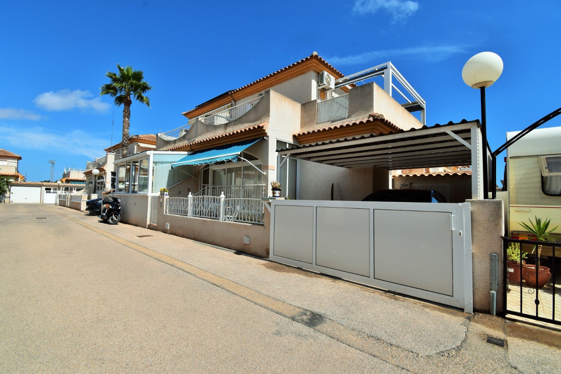 Re-Sale - Quad Villa - Orihuela Costa - Playa Flamenca