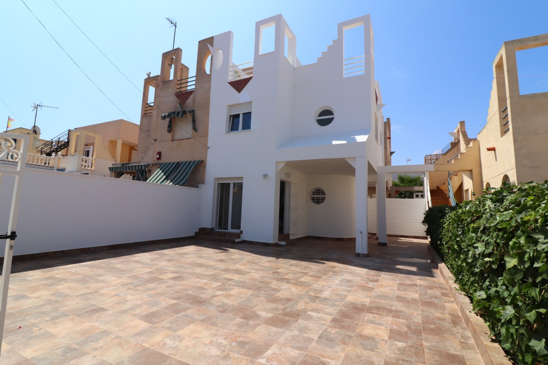 Re-Sale - Quad Villa - Torrevieja - El Salado