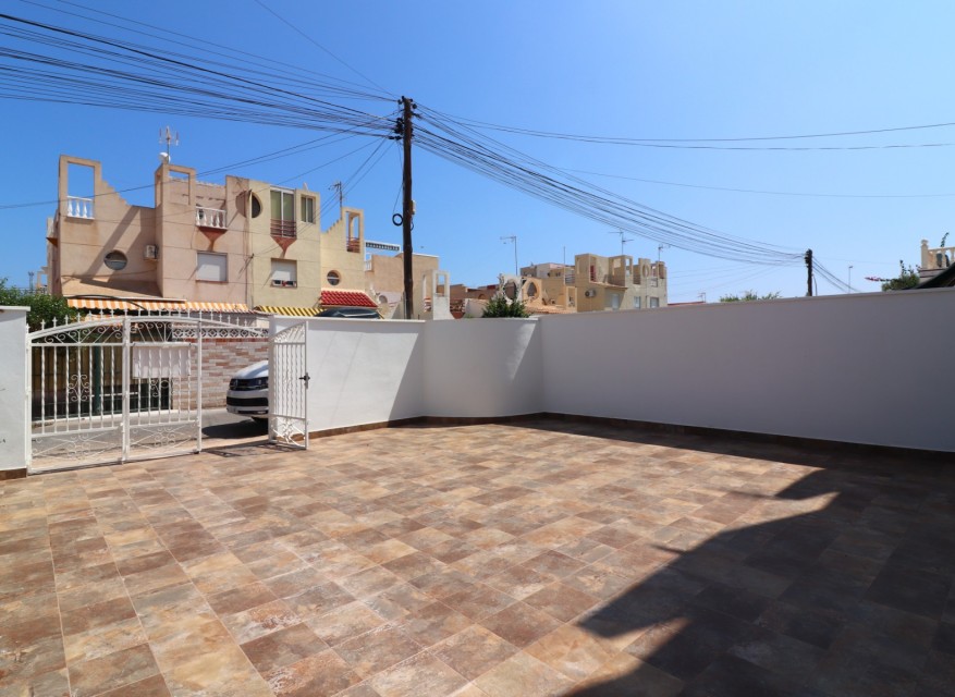 Re-Sale - Quad Villa - Torrevieja - El Salado