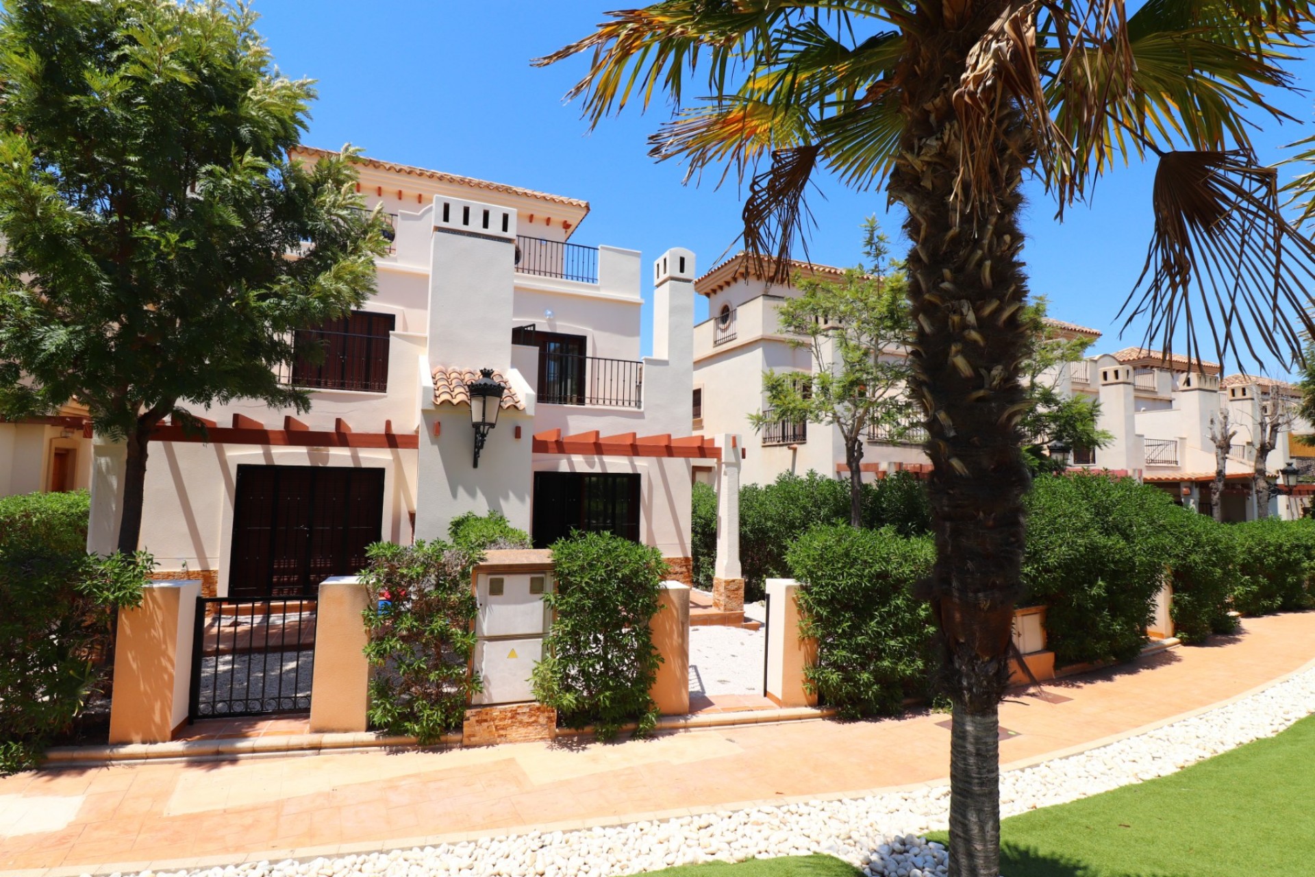 Re-Sale - Semi Detached Villa - Algorfa - La Finca Golf Resort