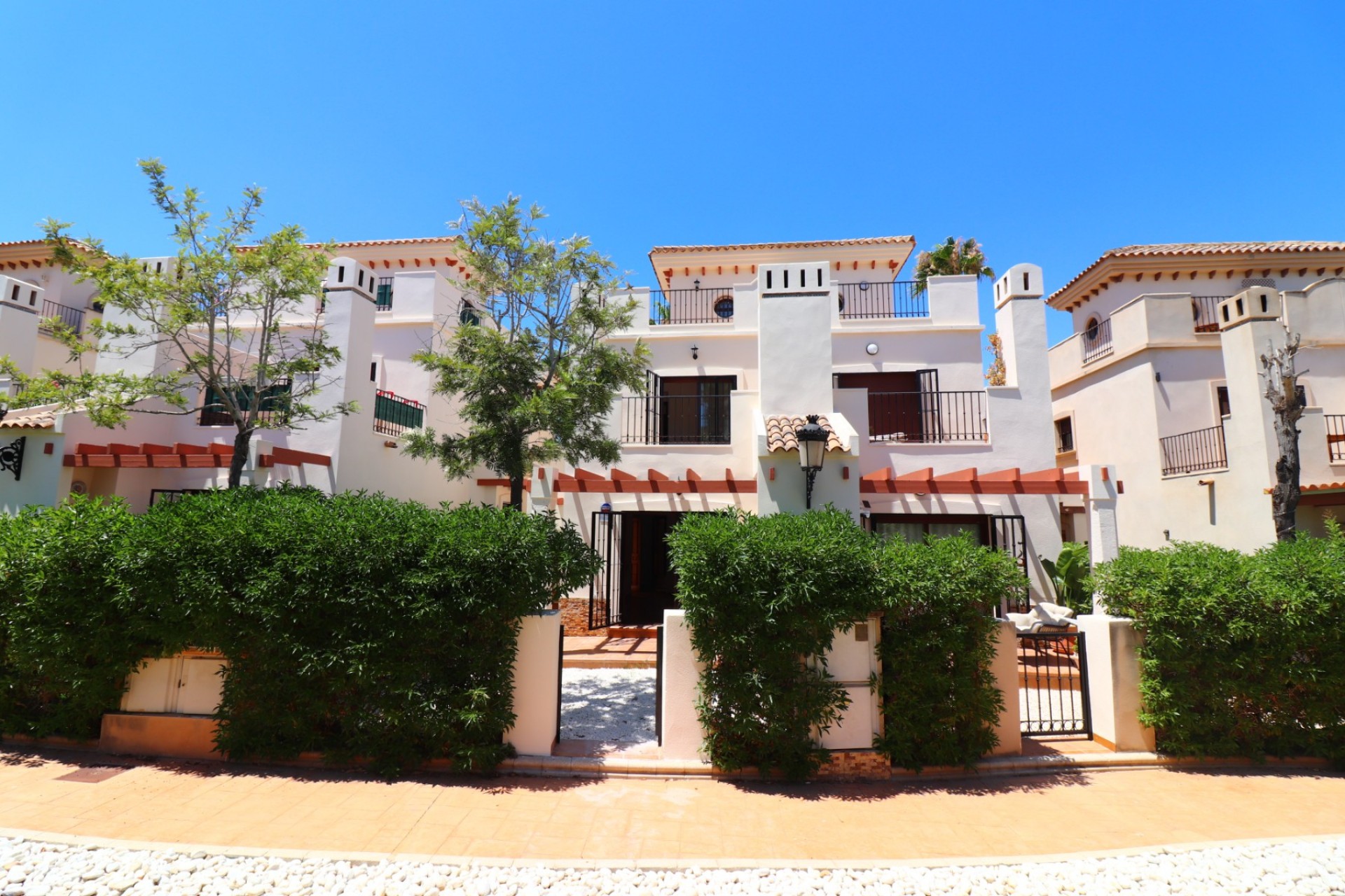 Re-Sale - Semi Detached Villa - Algorfa - La Finca Golf Resort