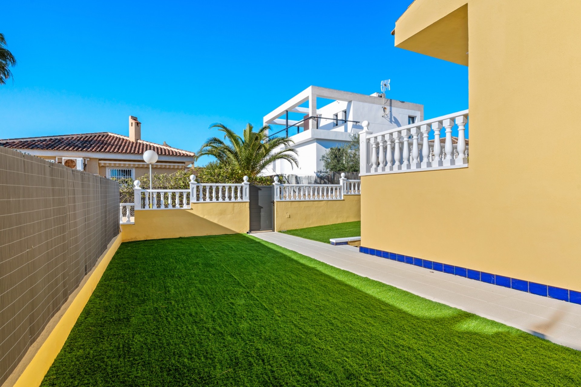Re-Sale - Semi Detached Villa - Benimar - Benimar II