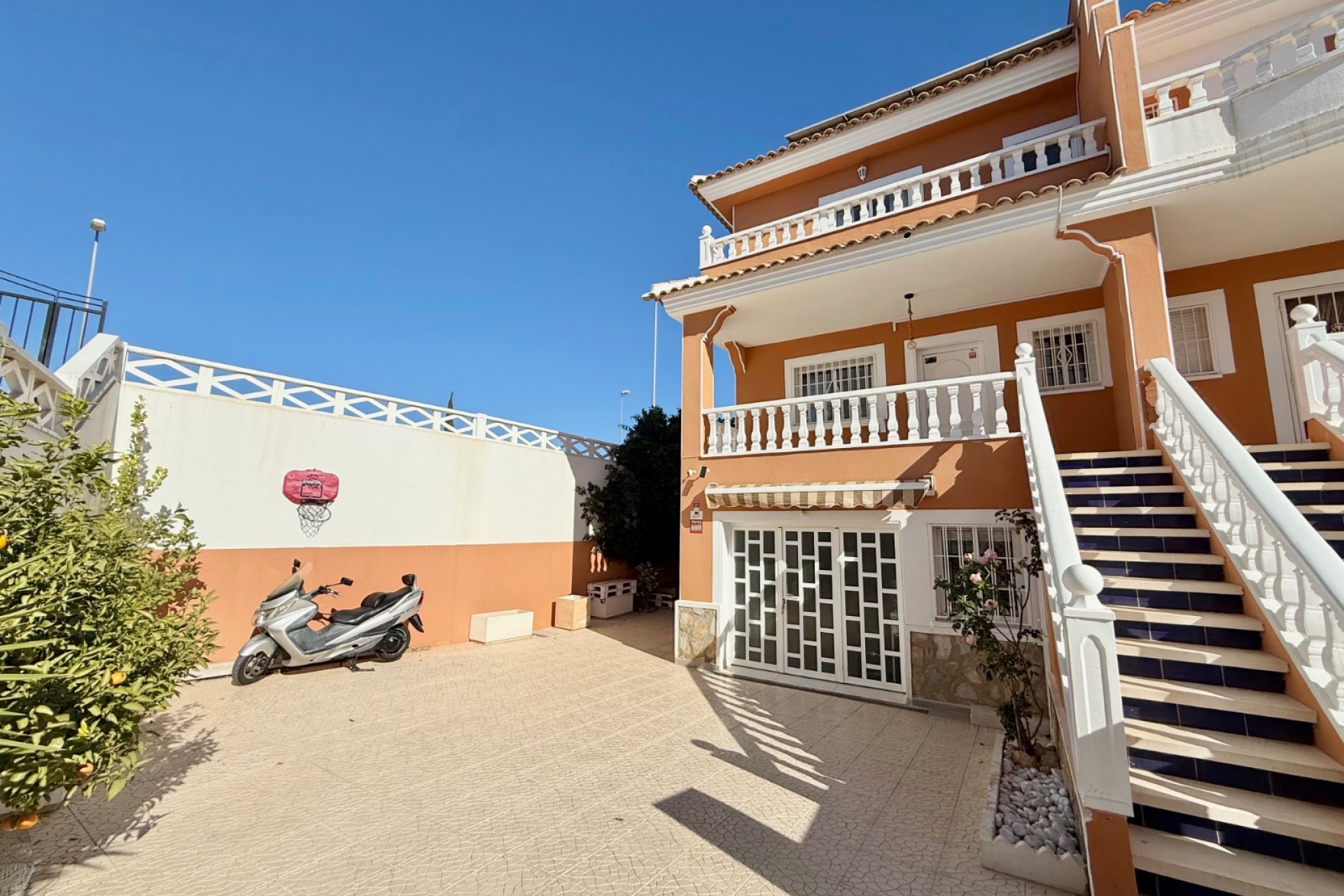 Re-Sale - Semi Detached Villa - Ciudad Quesada - Doña Pepa