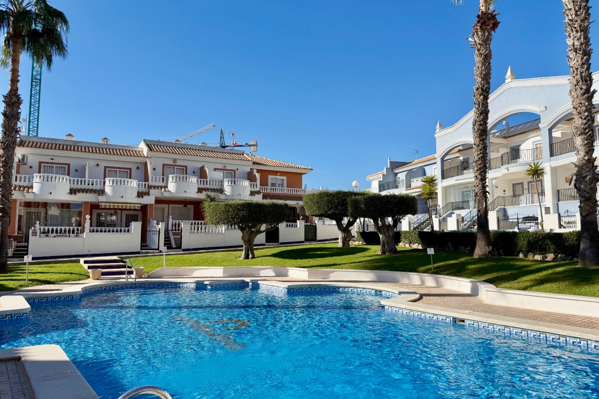 Re-Sale - Semi Detached Villa - Ciudad Quesada - Doña Pepa