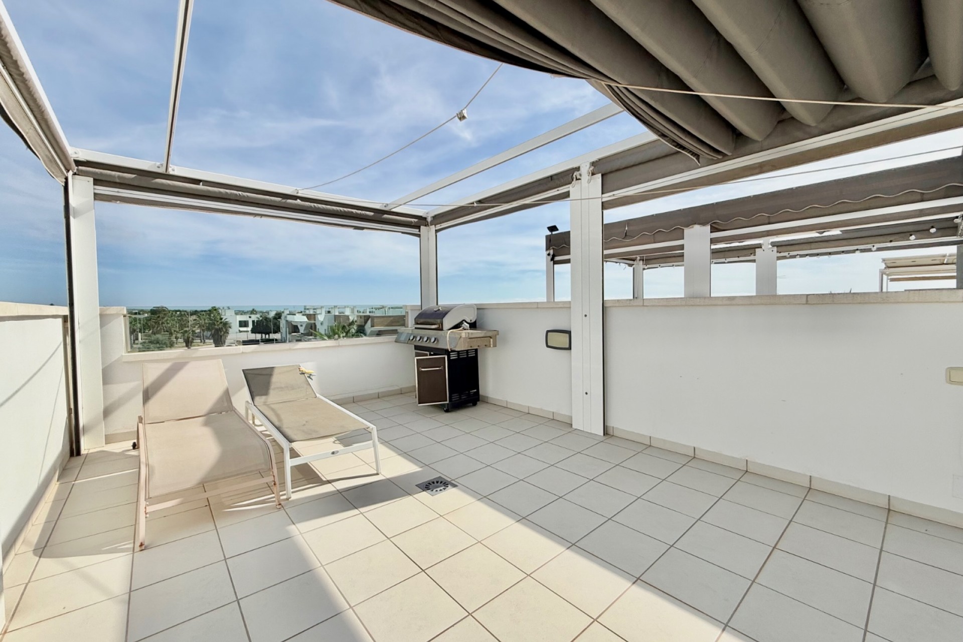 Re-Sale - Semi Detached Villa - Ciudad Quesada - La Laguna