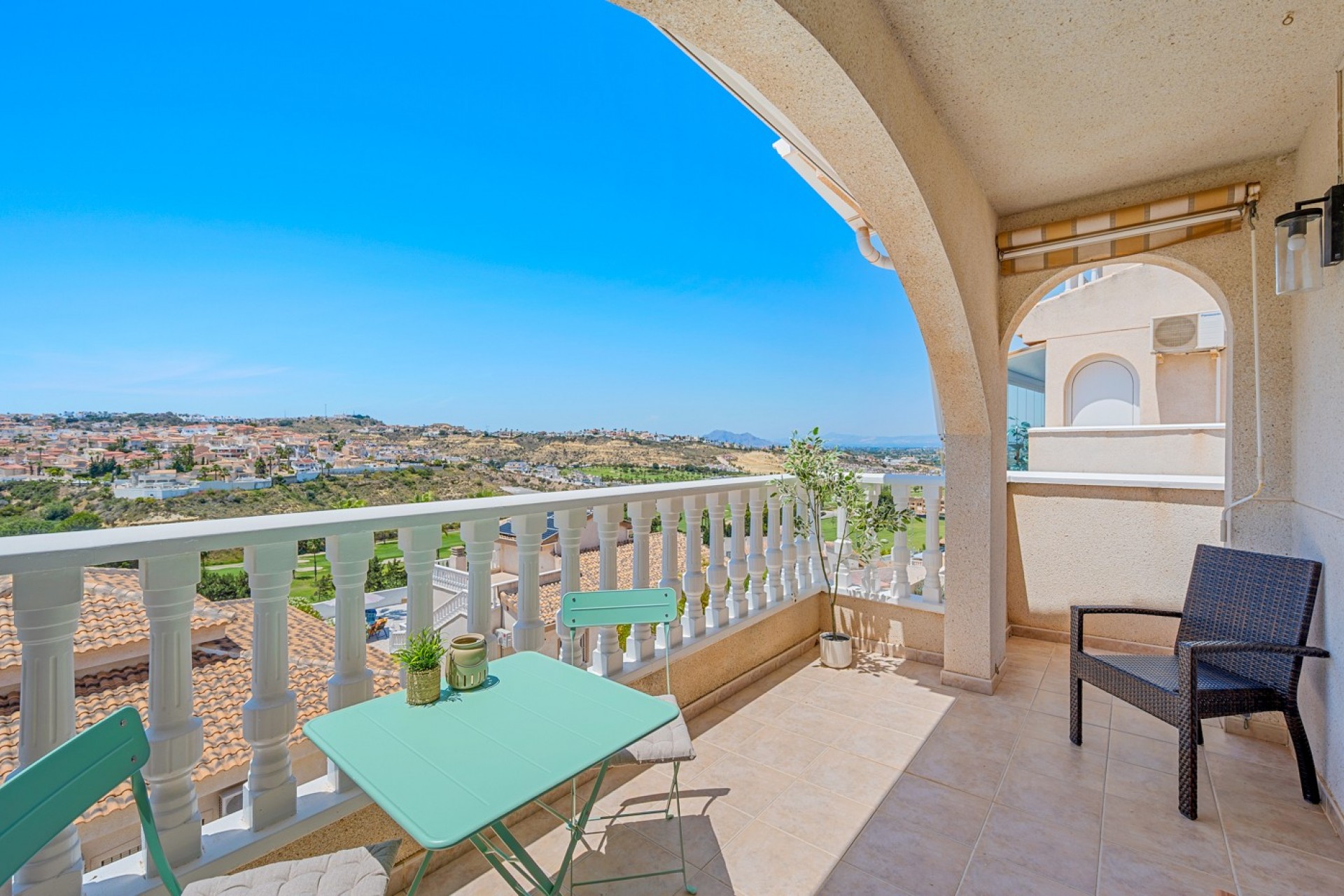 Re-Sale - Semi Detached Villa - Ciudad Quesada - La Marquesa