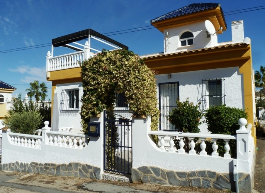 Re-Sale - Semi Detached Villa - Ciudad Quesada - La Marquesa