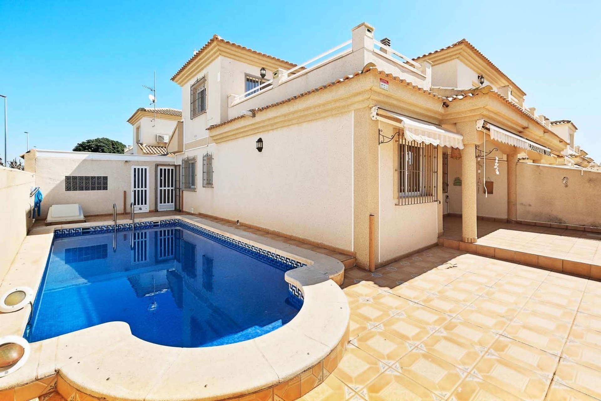 Re-Sale - Semi Detached Villa - Torre de La Horadada - Torre de La Horadada - Town