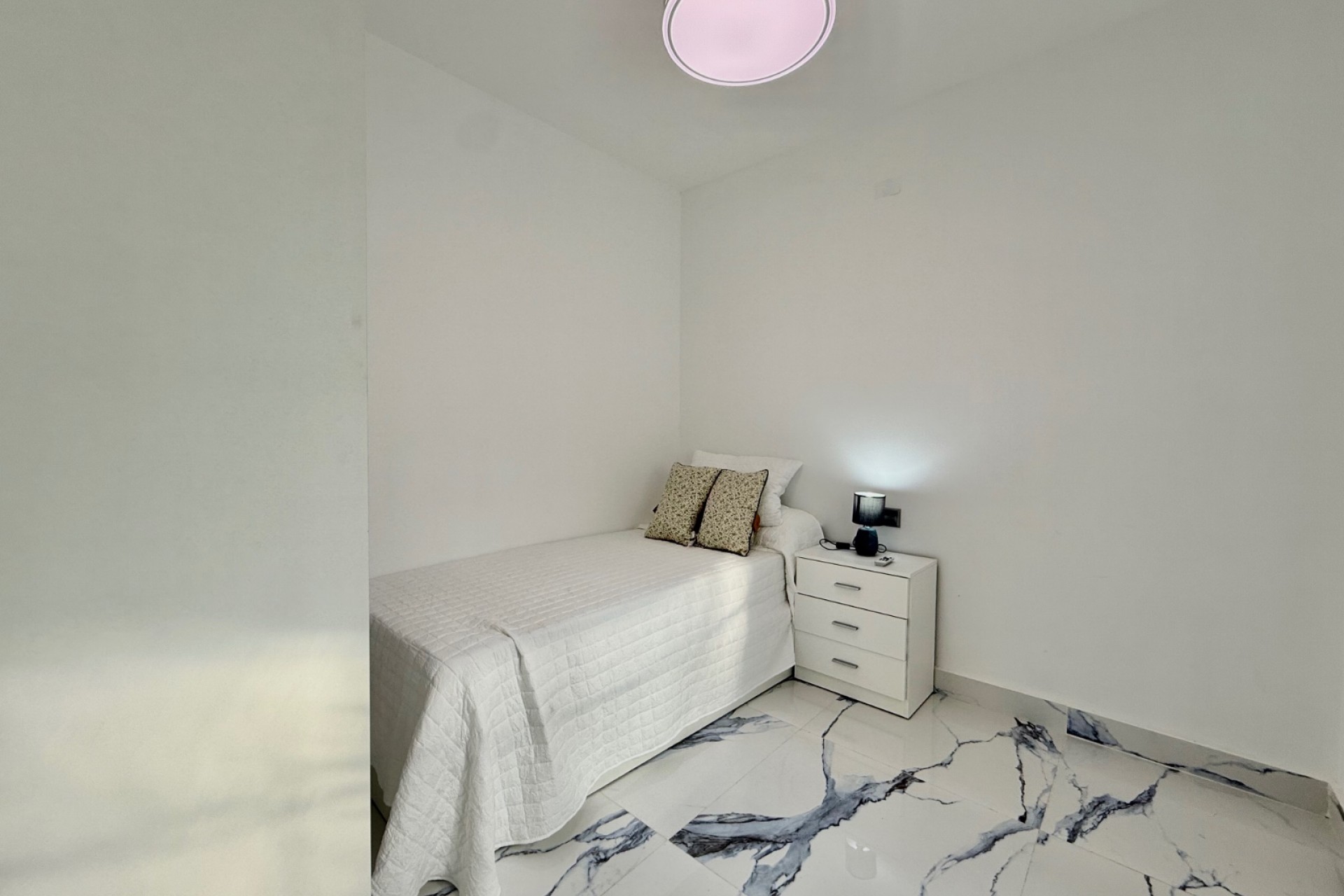 Re-Sale - Semi Detached Villa - Torrevieja - El Chaparral