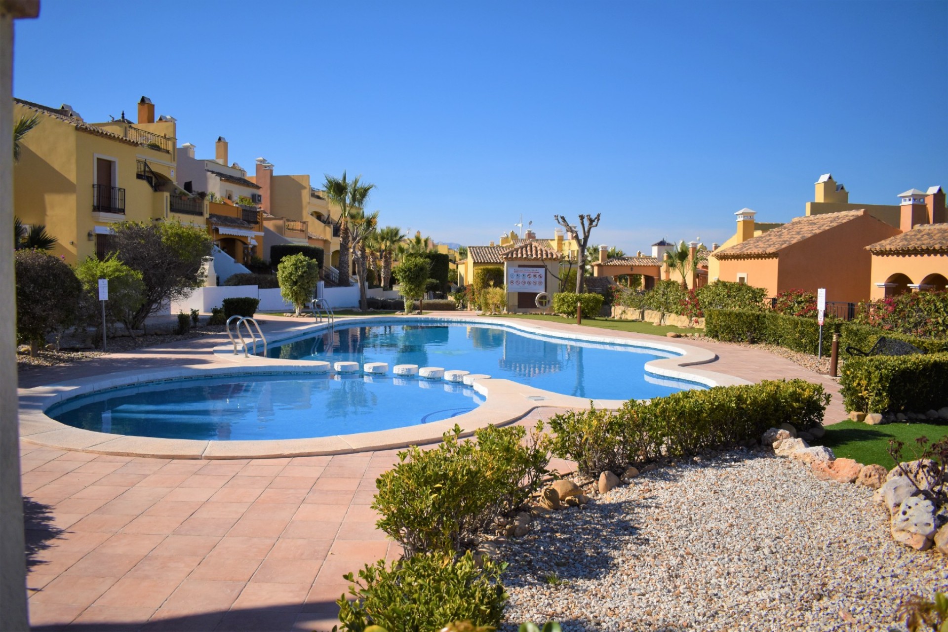 Re-Sale - Townhouse - Algorfa - La Finca Golf Resort