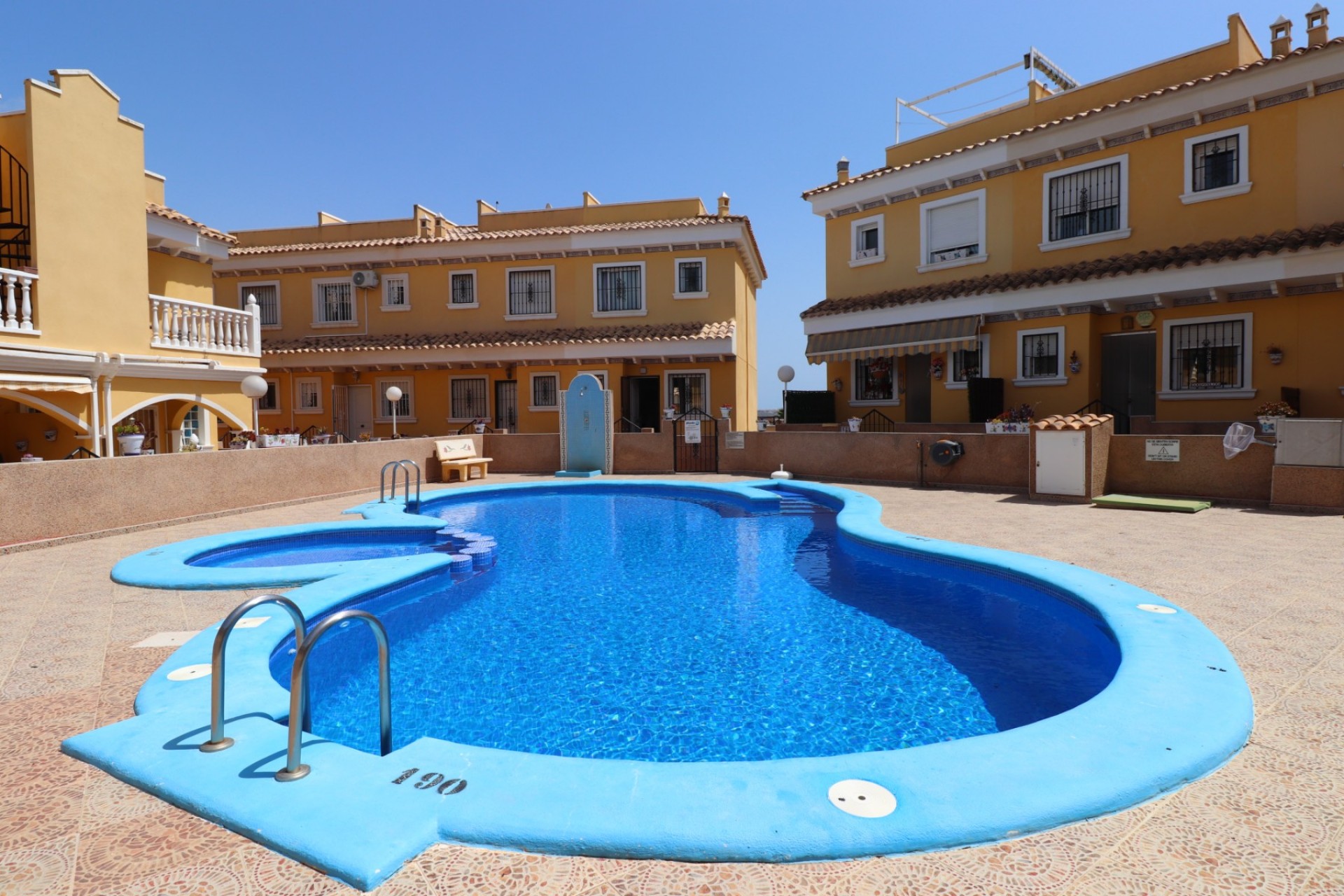 Re-Sale - Townhouse - Algorfa - Montemar