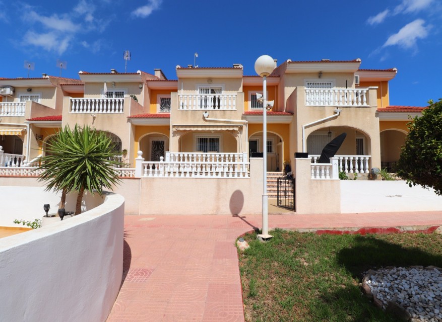 Re-Sale - Townhouse - Benijofar - Monte Azul