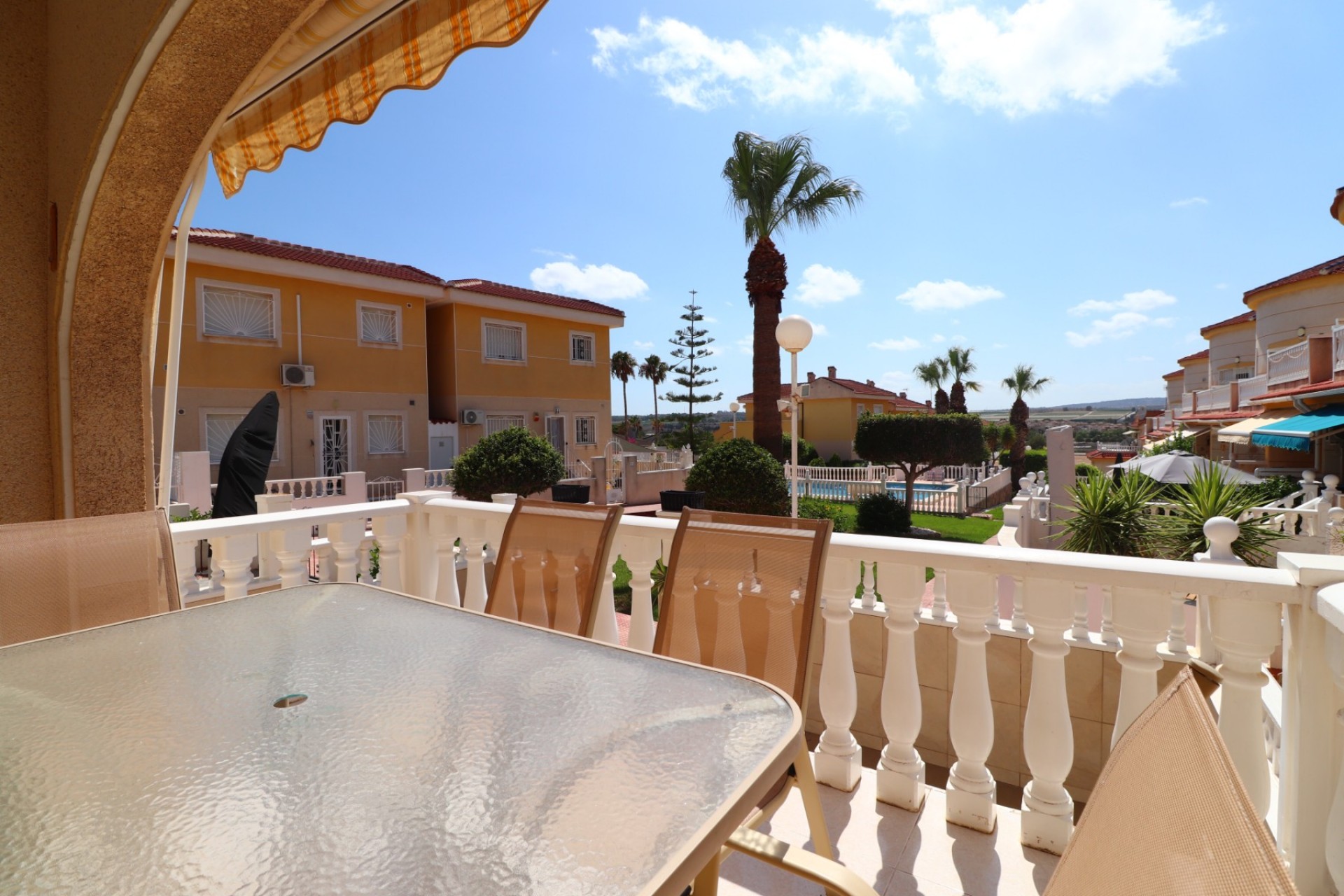 Re-Sale - Townhouse - Benijofar - Monte Azul
