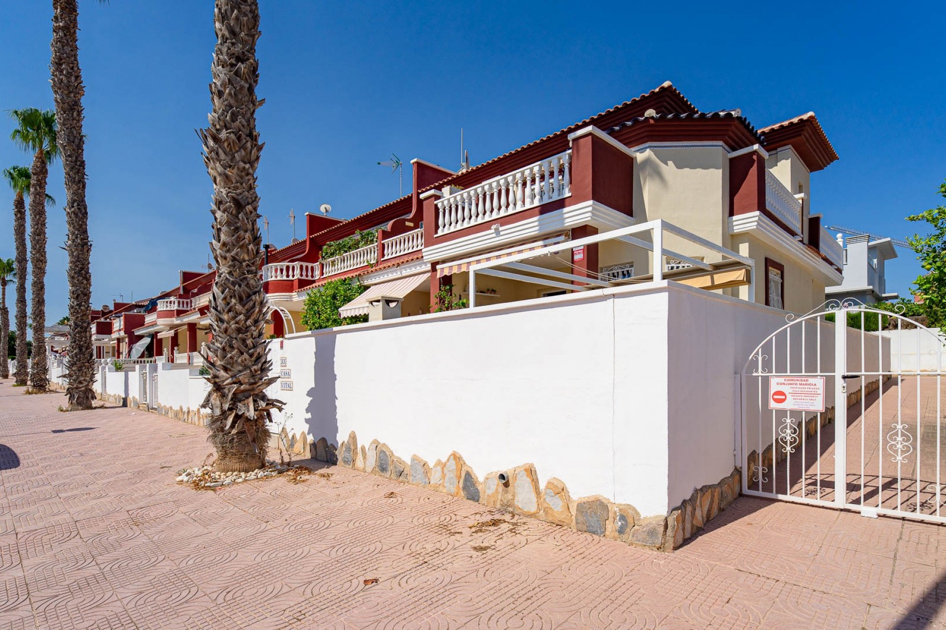 Re-Sale - Townhouse - Ciudad Quesada - Doña Pepa