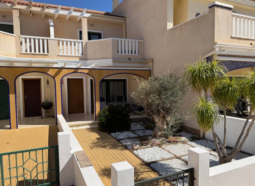 Re-Sale - Townhouse - Ciudad Quesada - Doña Pepa