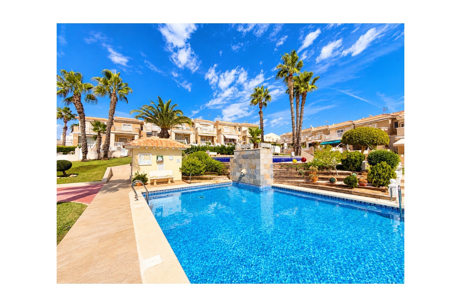 Re-Sale - Townhouse - Ciudad Quesada - La Fiesta