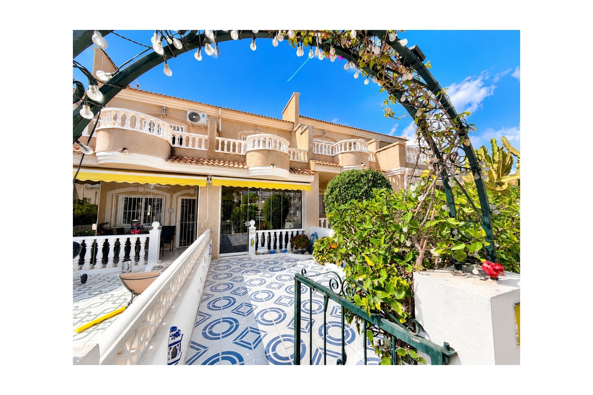 Re-Sale - Townhouse - Ciudad Quesada - La Fiesta
