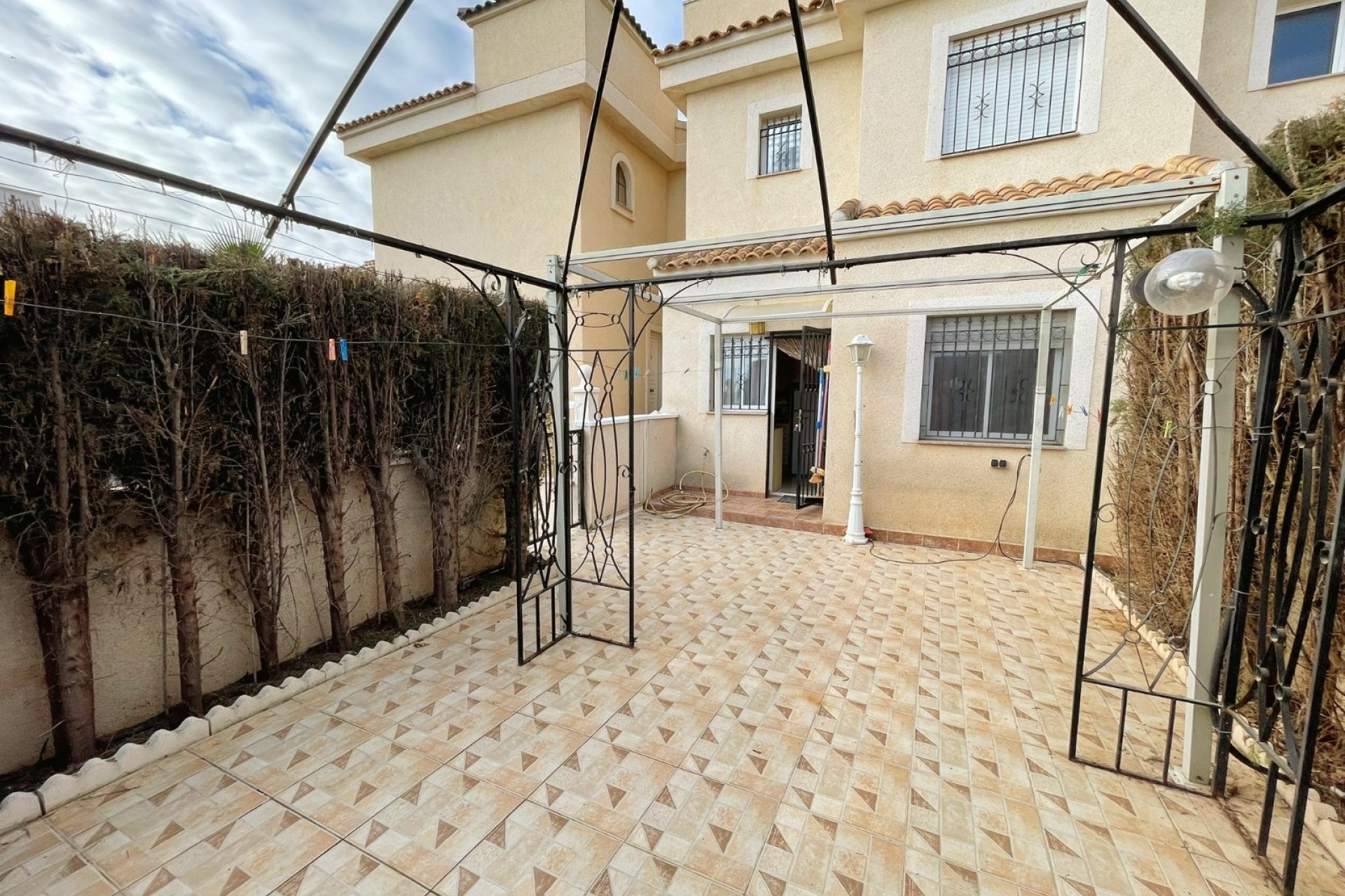 Re-Sale - Townhouse - Ciudad Quesada - Lo Marabu