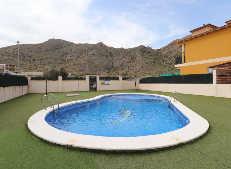 Re-Sale - Townhouse - Cox - Cox - Country