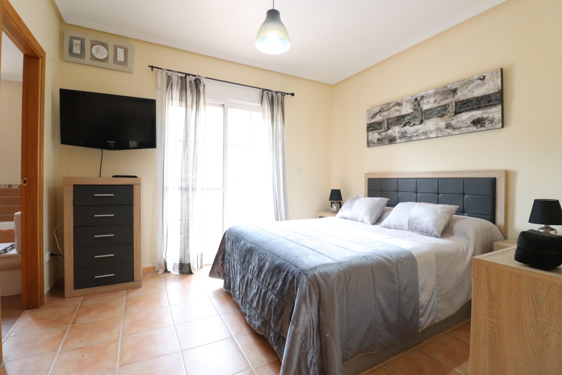 Re-Sale - Townhouse - Cox - Cox - Country