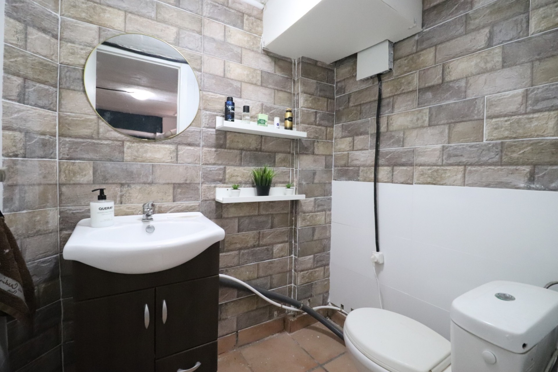 Re-Sale - Townhouse - Cox - Cox - Country