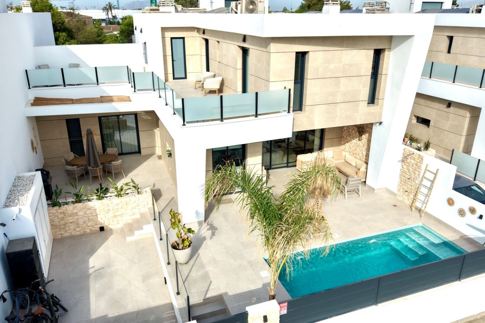 Re-Sale - Townhouse - Dolores - Dolores - Town