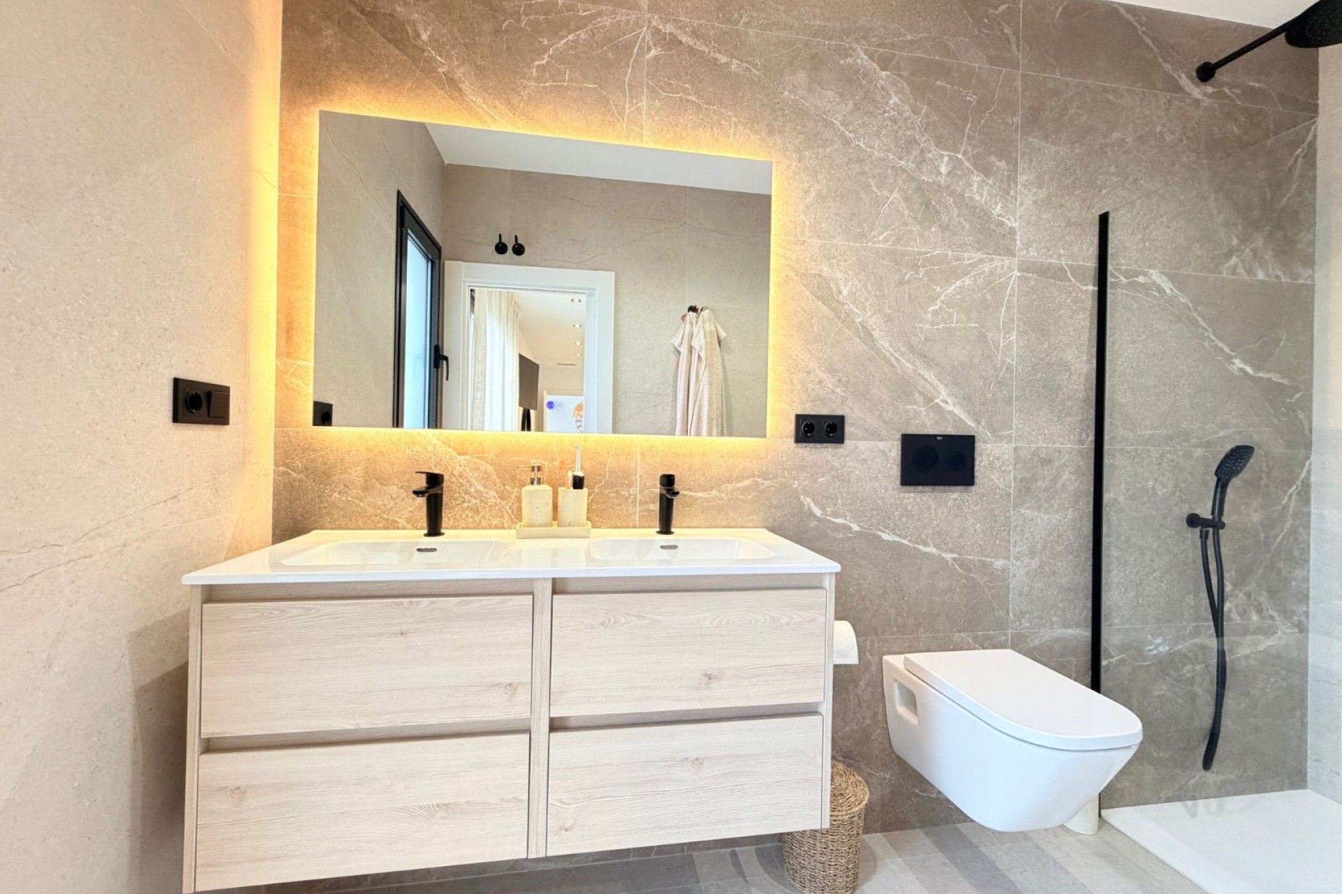 Re-Sale - Townhouse - Dolores - Dolores - Town