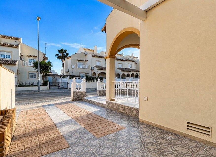 Re-Sale - Townhouse - Orihuela Costa - Playa Flamenca