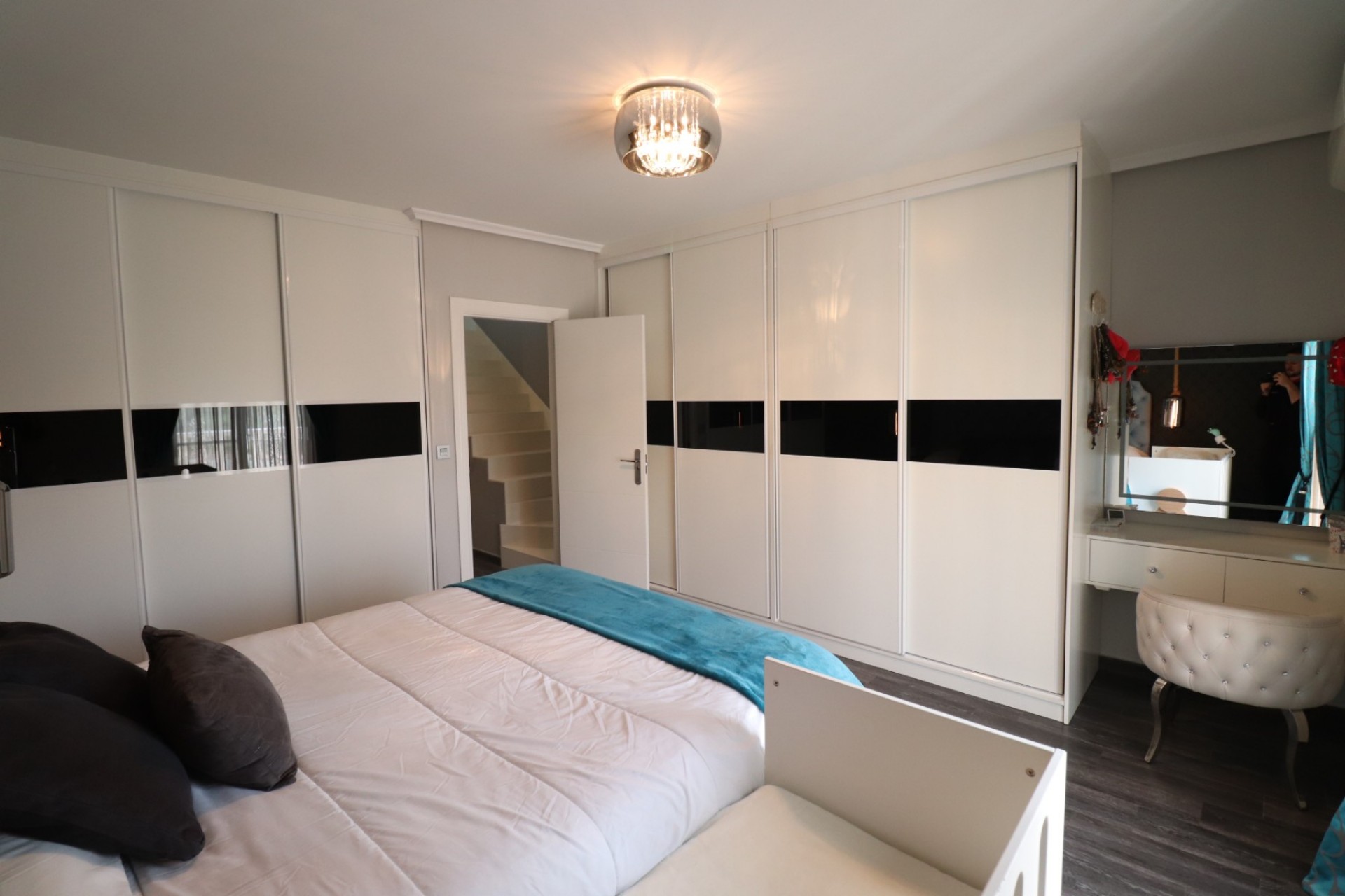 Re-Sale - Townhouse - Redovan - Redovan - Town