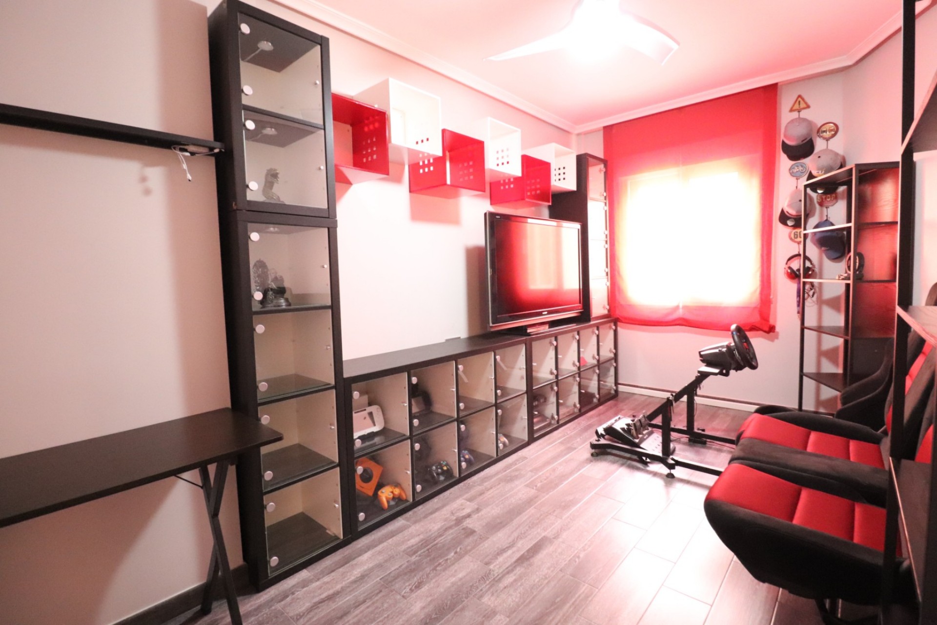 Re-Sale - Townhouse - Redovan - Redovan - Town