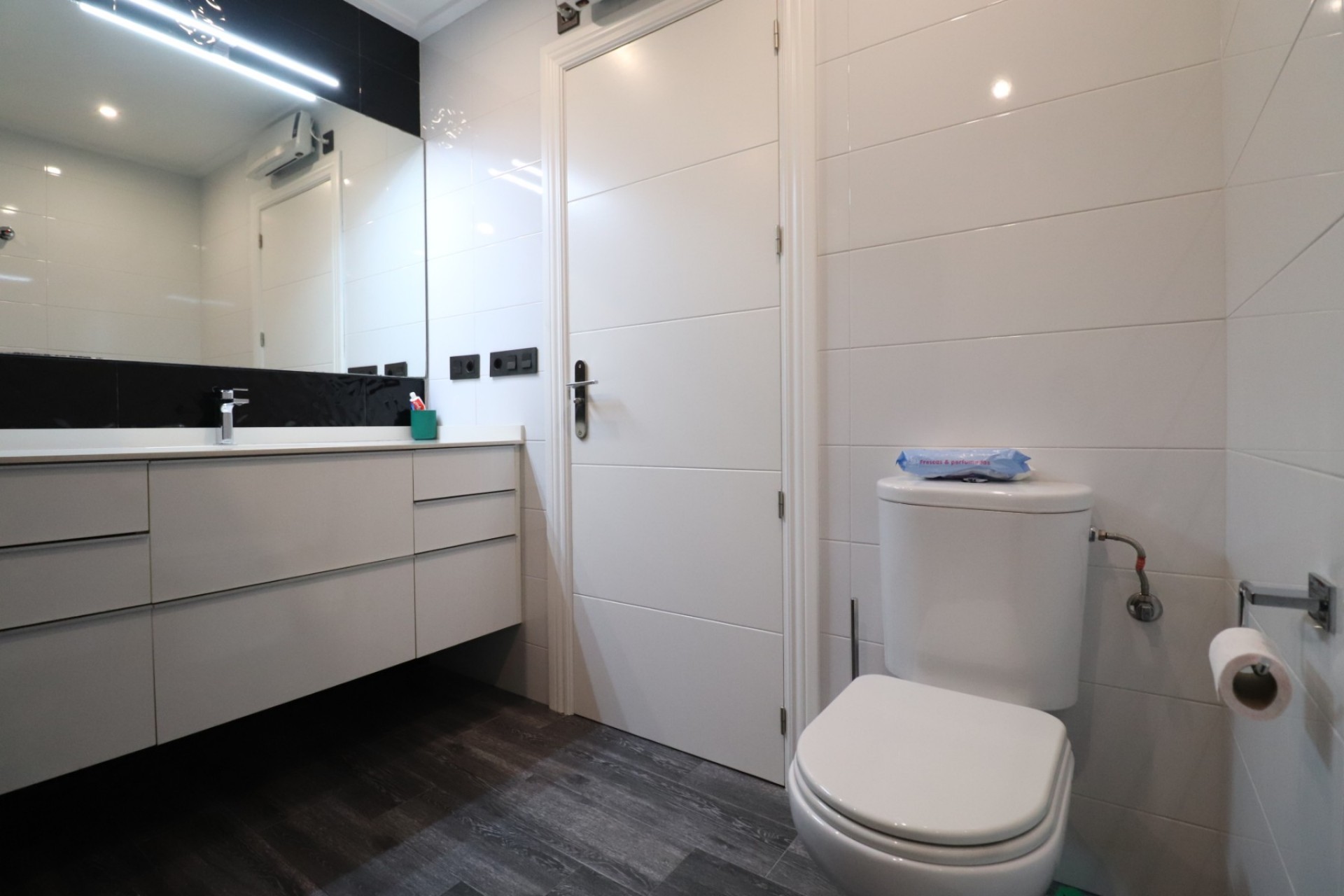 Re-Sale - Townhouse - Redovan - Redovan - Town