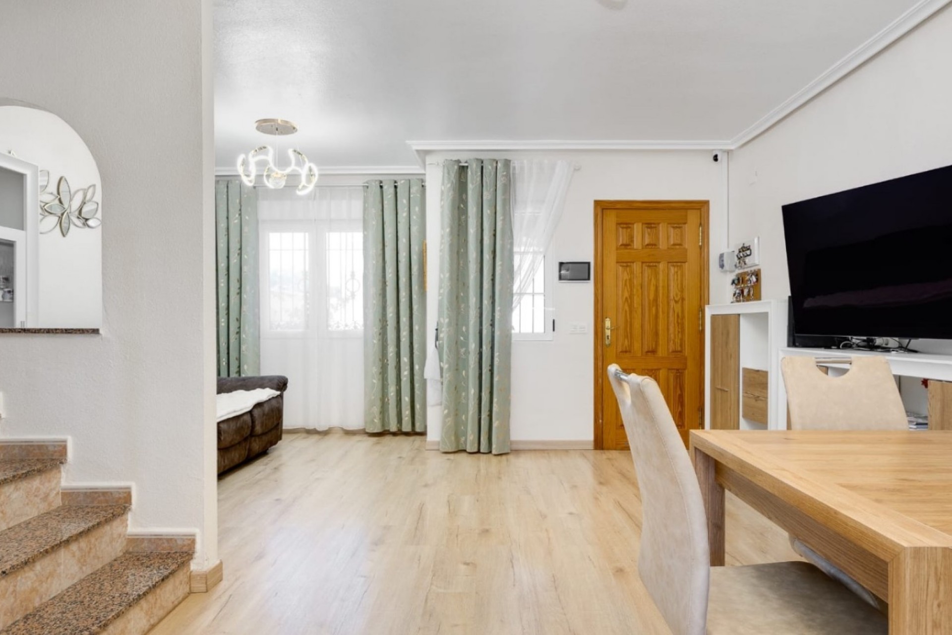 Re-Sale - Townhouse - Torrevieja - Aguas Nuevas