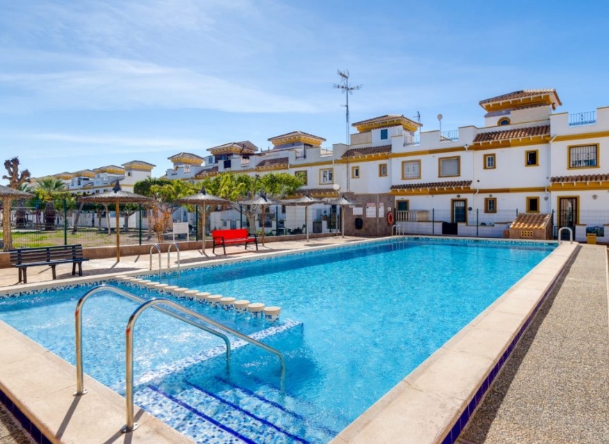 Re-Sale - Townhouse - Torrevieja - Aguas Nuevas