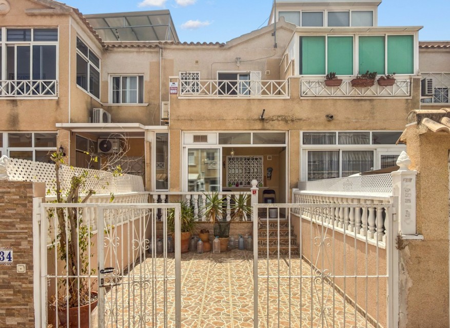 Re-Sale - Townhouse - Torrevieja - Torrevieja - Centre