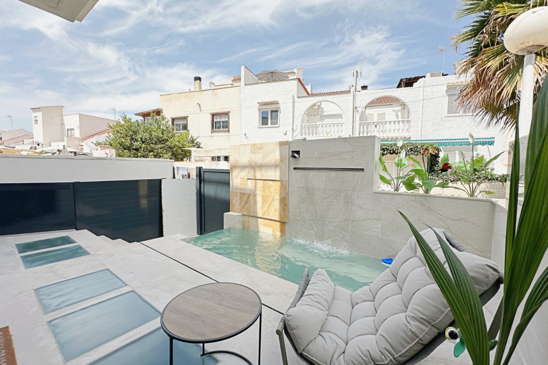 Re-Sale - Townhouse - Torrevieja - Torrevieja - Centre