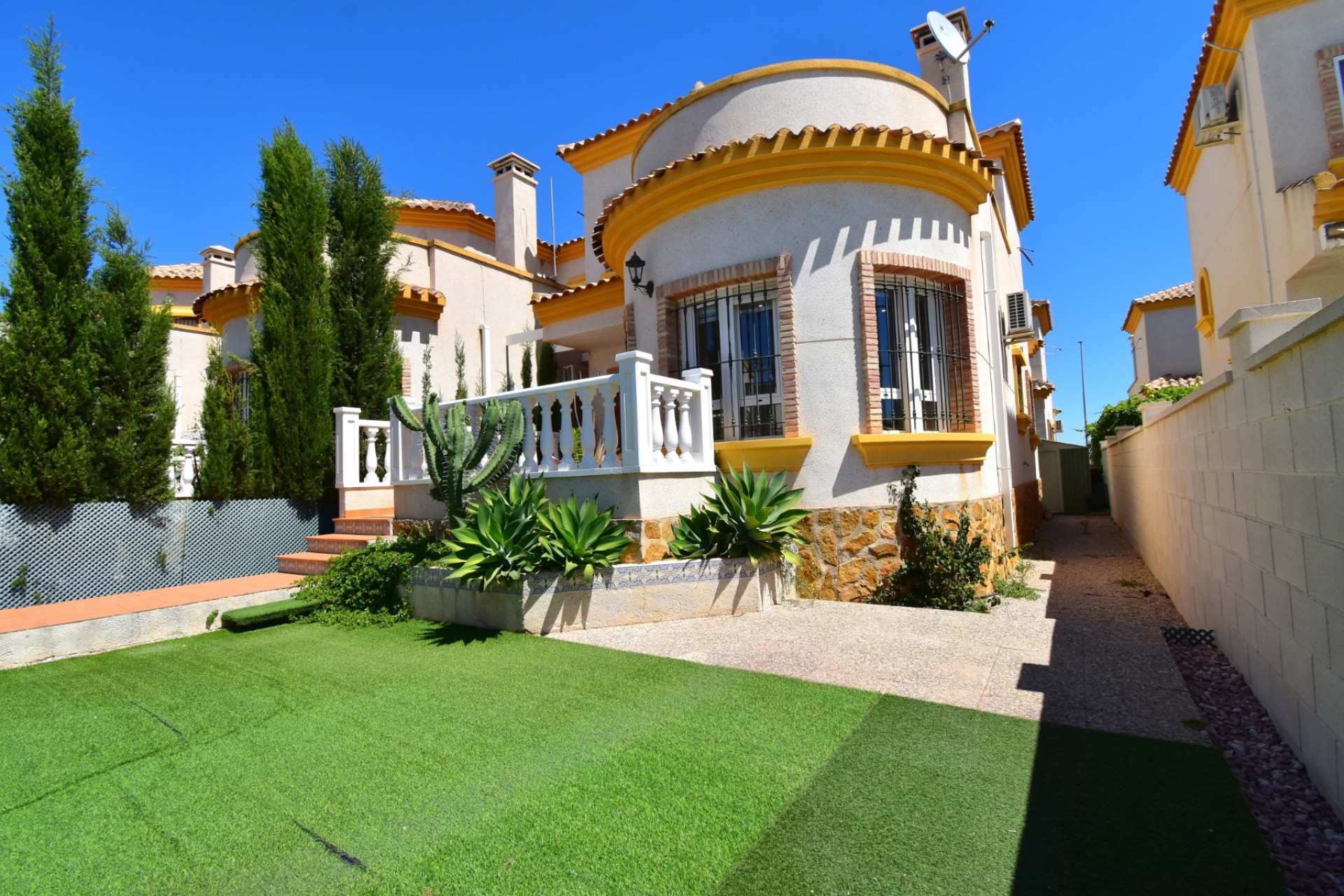 Rental - Detached Villa - Los Montesinos - La Herrada