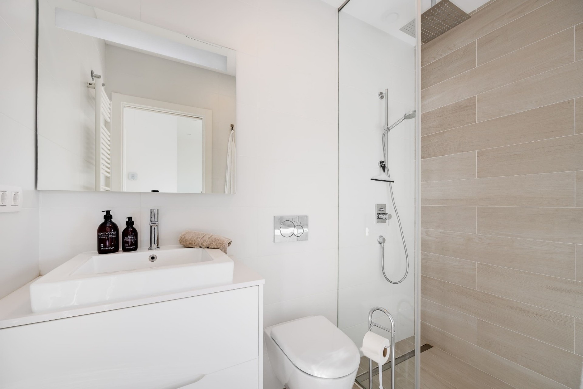 Reventa - Apartamento - Las Colinas Golf Resort