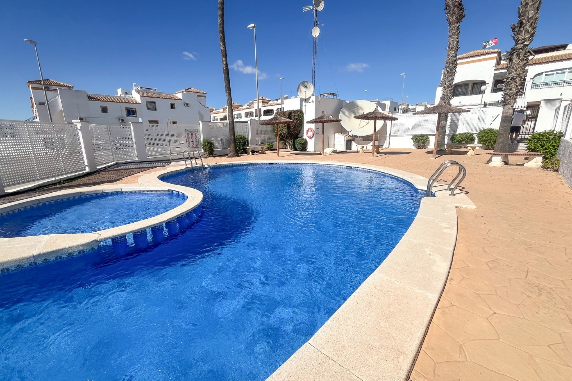 Reventa - Apartamento - Los Montesinos - Entre Naranjos / Vistabella Golf