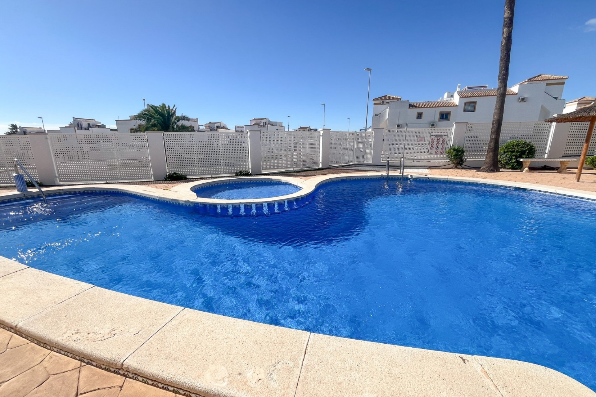 Reventa - Apartamento - Los Montesinos - Entre Naranjos / Vistabella Golf