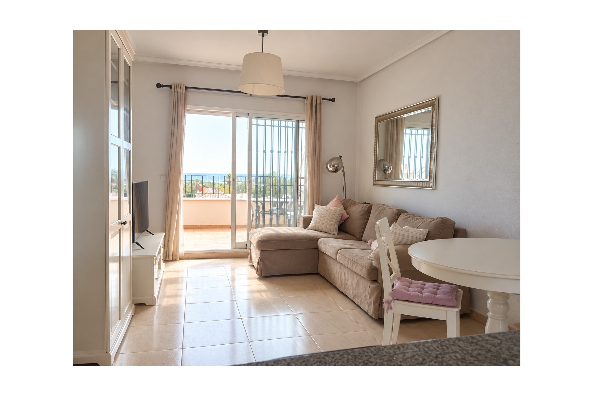 Reventa - Apartamento - Los Montesinos - Urbanizacion montesol
