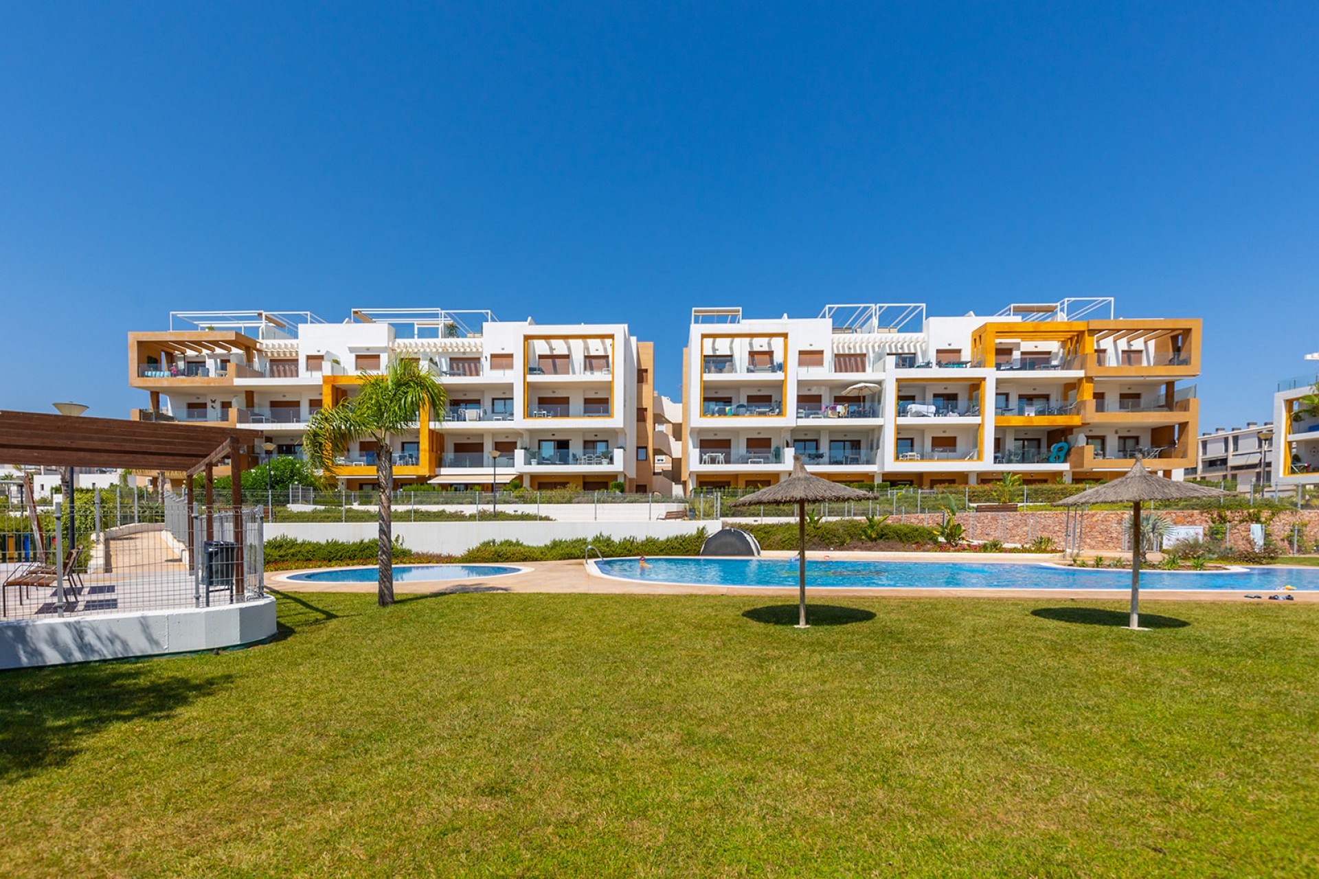 Reventa - Apartamento - Orihuela Costa - Villamartin