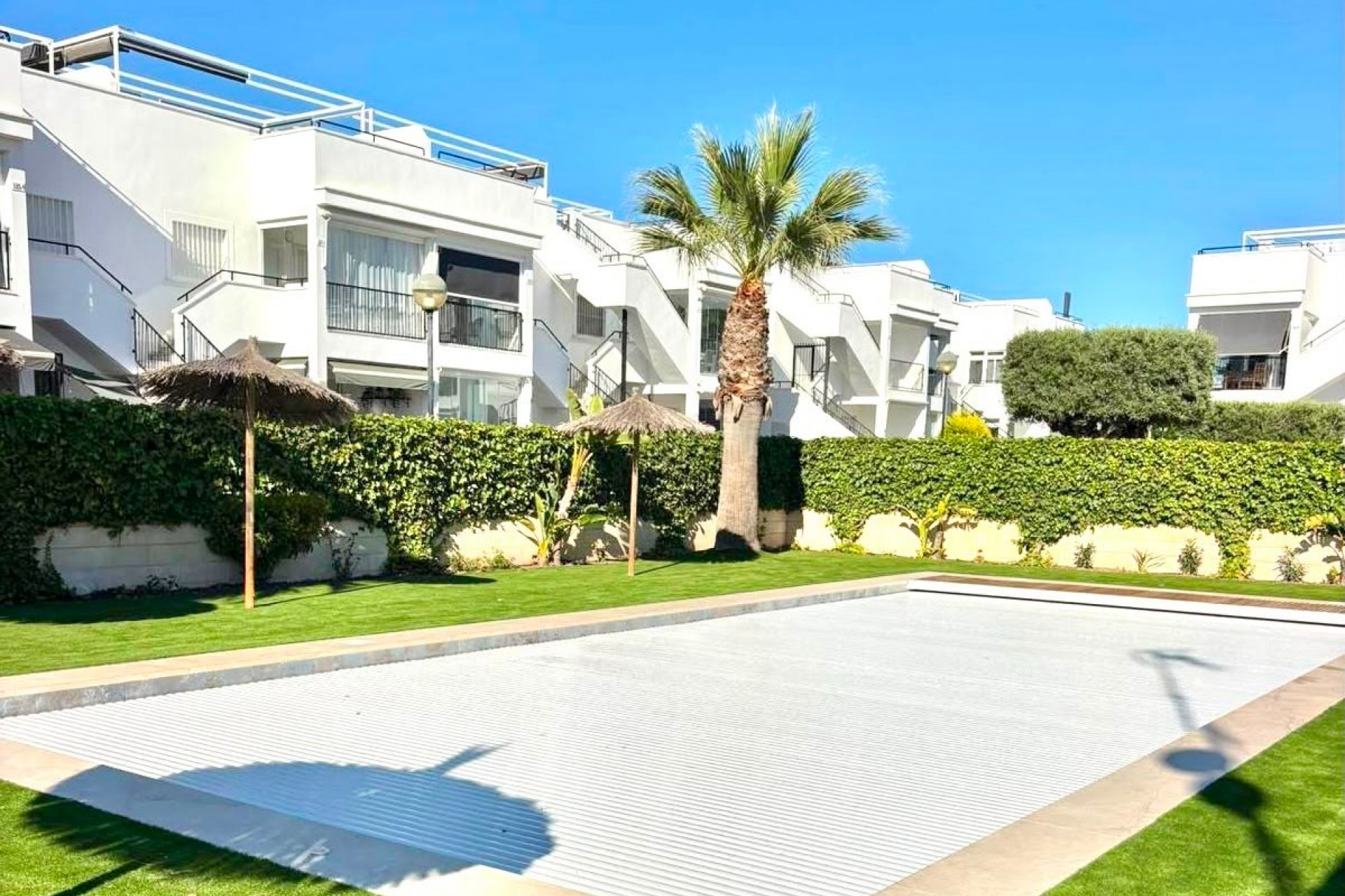 Reventa - Apartamento - Torrevieja - Aguas Nuevas