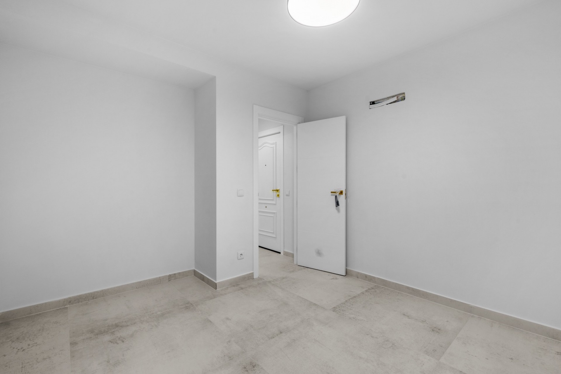 Reventa - Apartamento - Torrevieja - Playa del Acequión